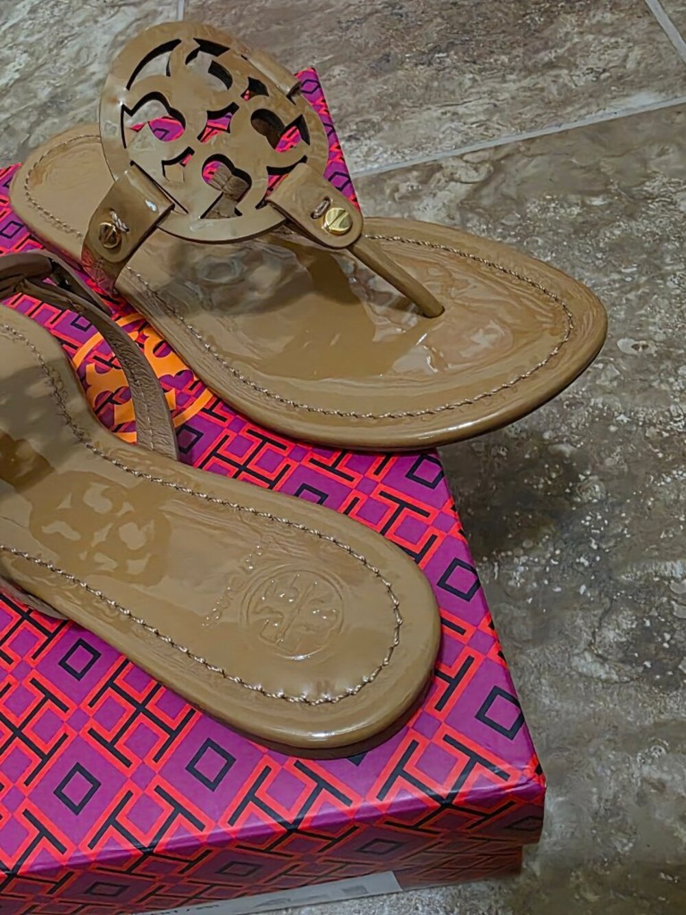 Women's Sandals - Picture 2 of 11